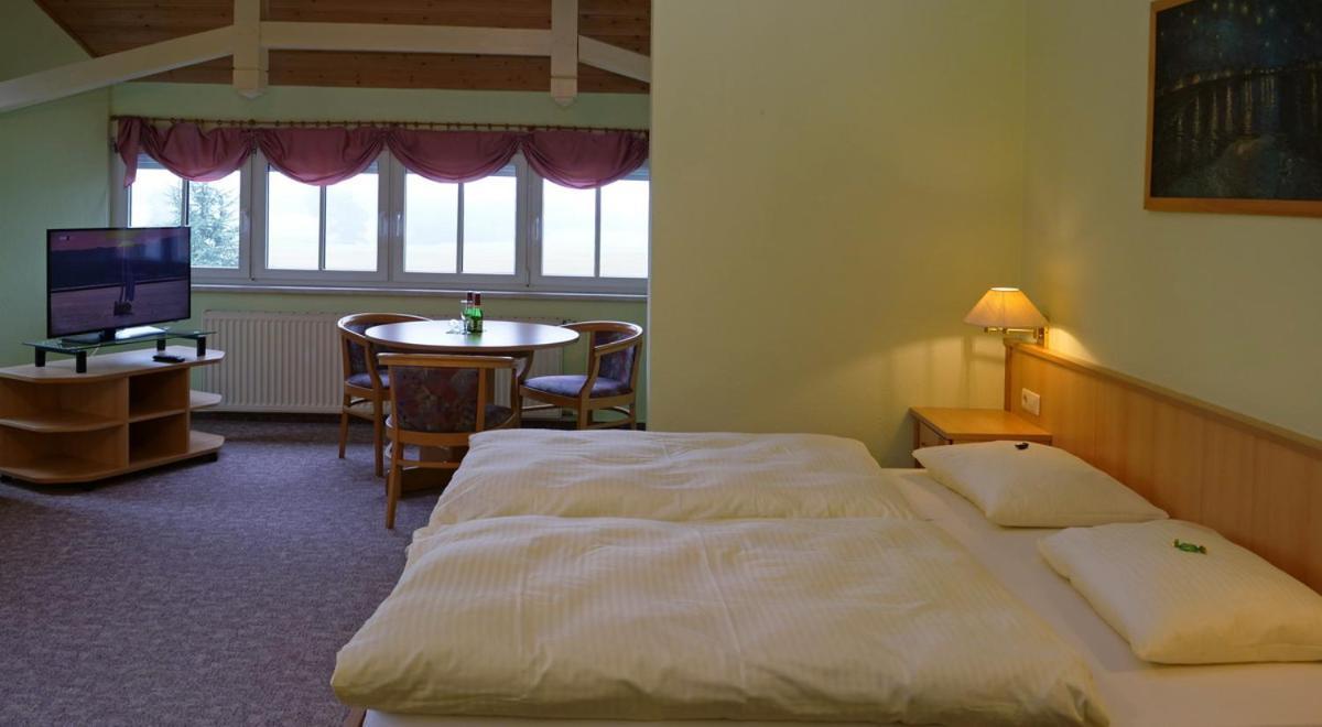 Pension Jeschkenblick Luftkurort Luckendorf ภายนอก รูปภาพ