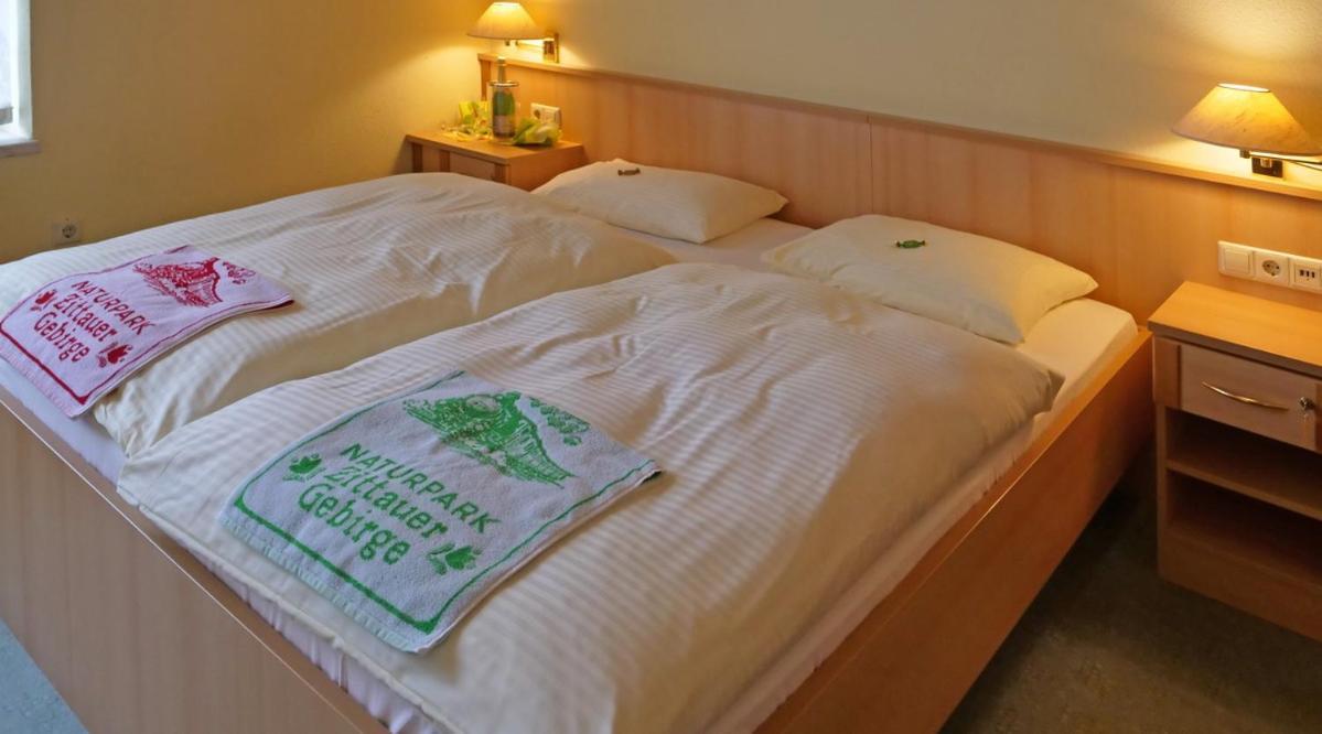 Pension Jeschkenblick Luftkurort Luckendorf ภายนอก รูปภาพ